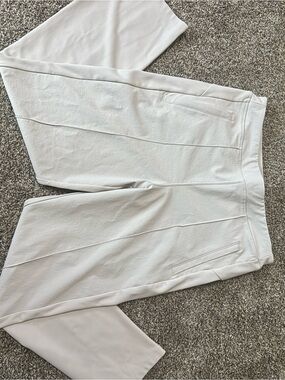 Athleta Endless Cream high waist Pants, size 10